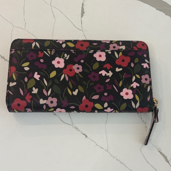 Kate Spade Multicolor Floral Wallet - Picture 2 of 8